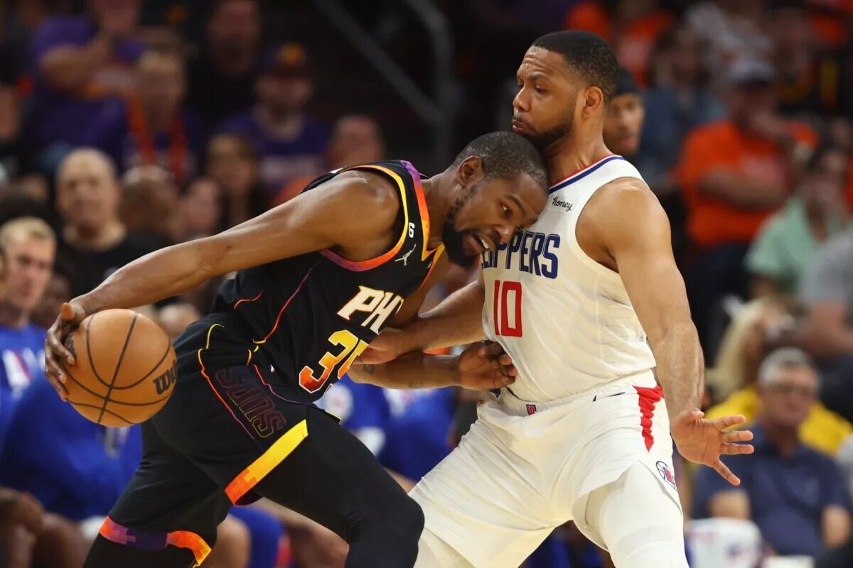 Eric Gordon brings a much needed scoring punch to the Phoenix Suns bench