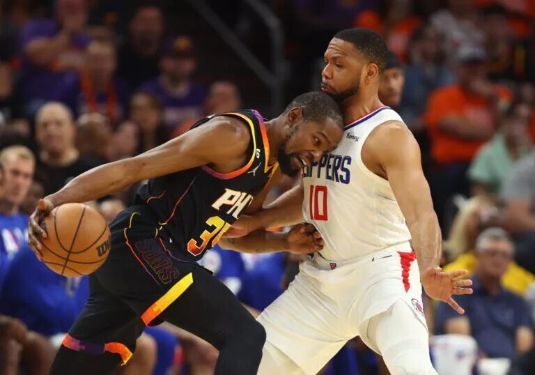 Eric Gordon brings a much needed scoring punch to the Phoenix Suns bench