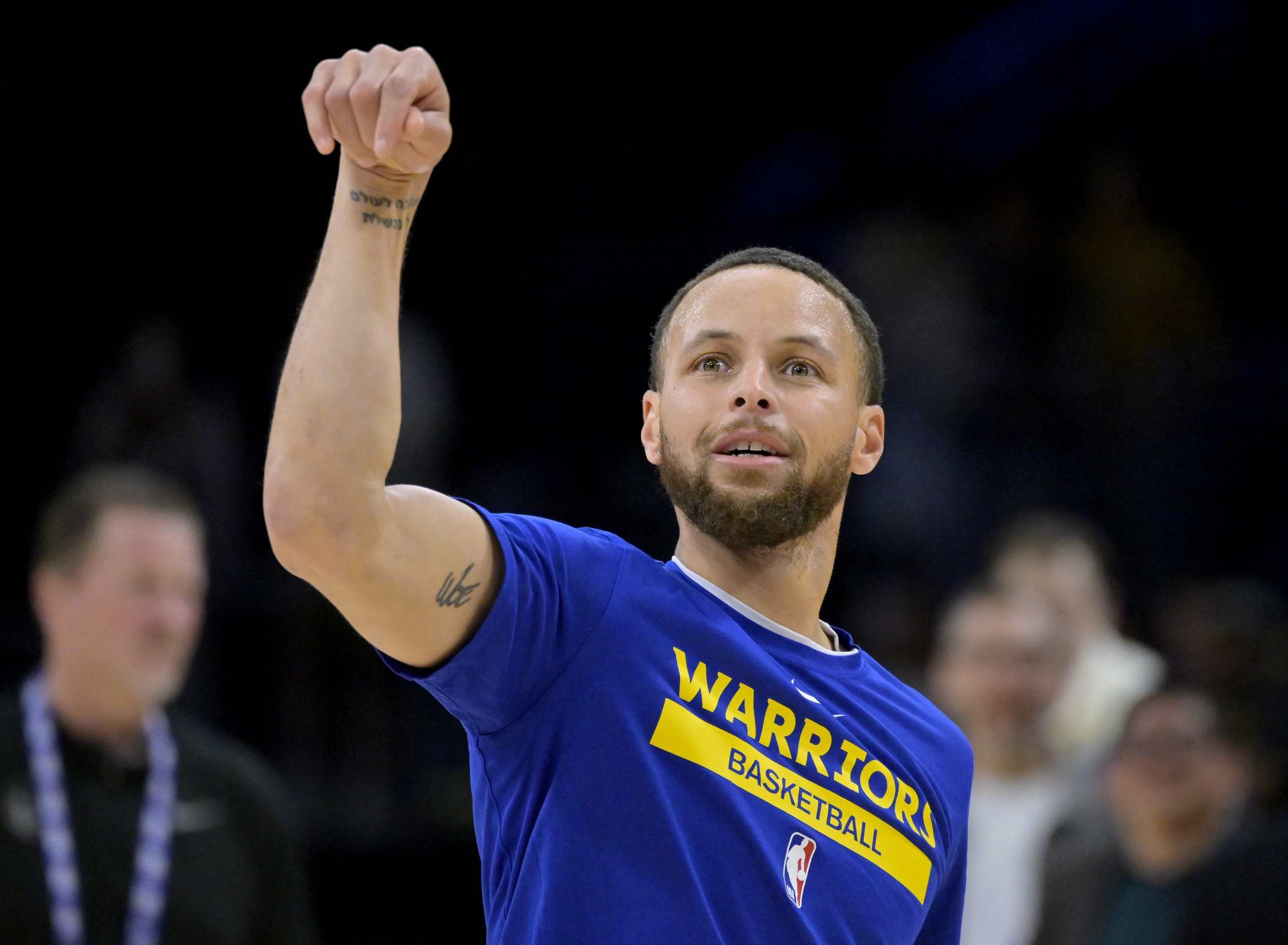 May 12, 2023; Los Angeles, California, USA; Golden State Warriors guard Stephen Curry (30) warms up prior to game six of the 2023 NBA playoffs against the Los Angeles Lakers at Crypto.com Arena. Mandatory Credit: Jayne Kamin-Oncea-USA TODAY Sports