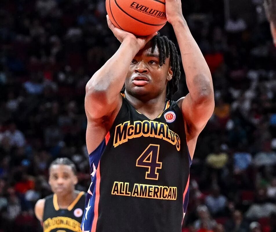 Mar 28, 2023; Houston, TX, USA; McDonald's All American West guard Isaiah Collier (4) shoots a free throw during the first half against the McDonald's All American East at Toyota Center. Mandatory Credit: Maria Lysaker-USA TODAY Sports