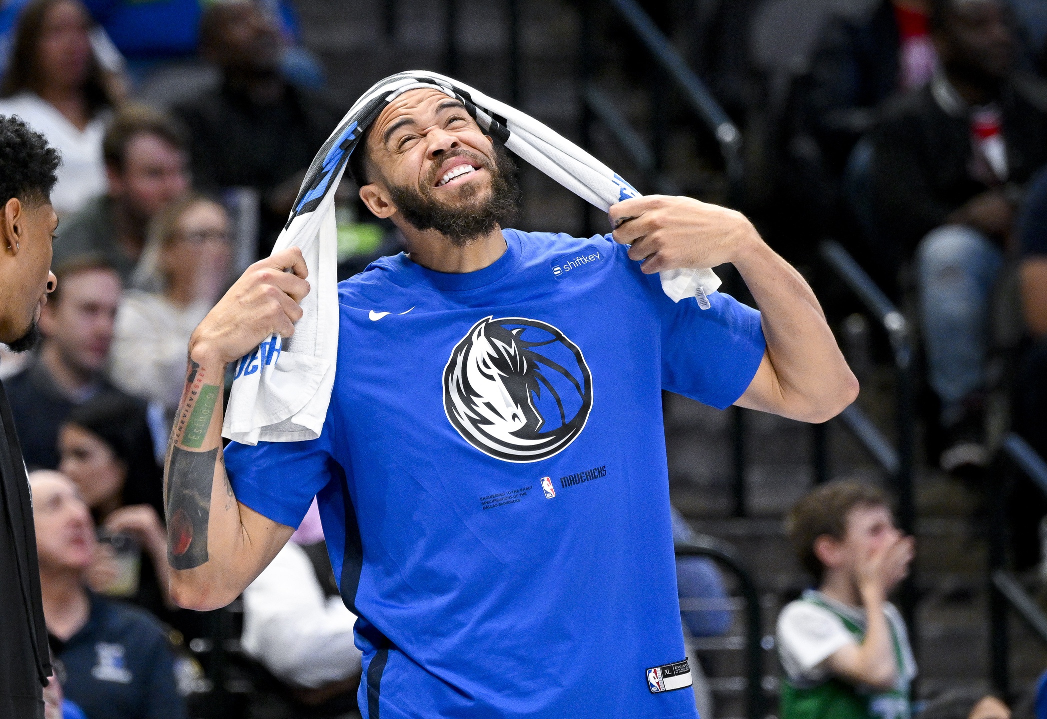 Yahoo Sports on X: JaVale McGee has agreed to return to the