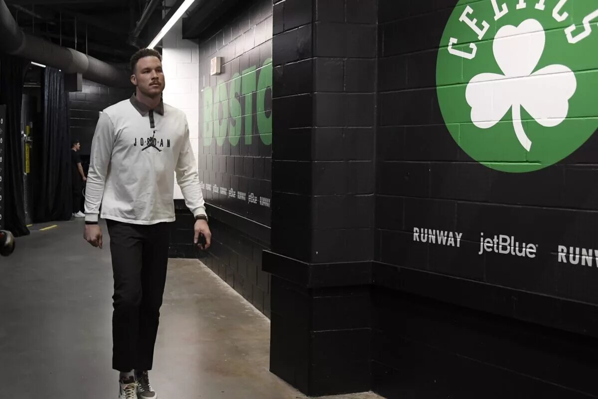 May 17, 2023; Boston, Massachusetts, USA; Boston Celtics forward Blake Griffin (91) before game one of the Eastern Conference Finals against the Miami Heat in the 2023 NBA playoffs at TD Garden. Mandatory Credit: Bob DeChiara-USA TODAY Sports