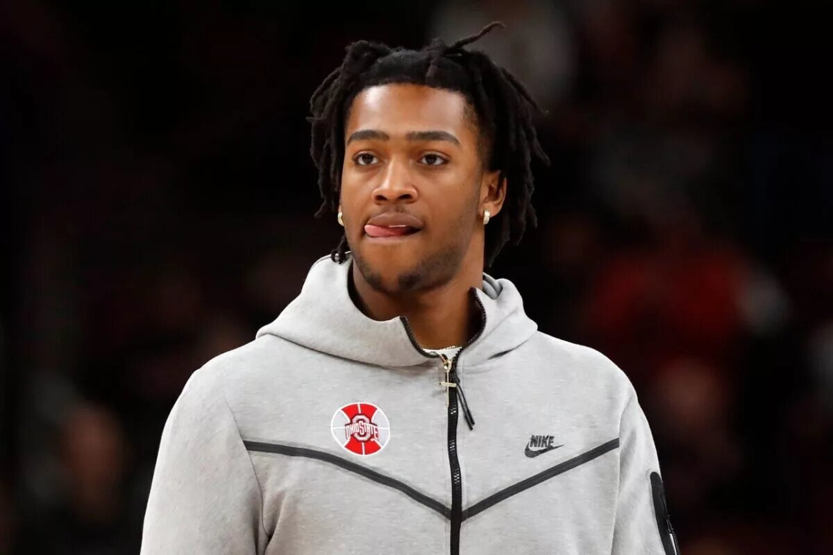 Ohio State Buckeyes forward Brice Sensabaugh (10) watches his teammates warmup before the Big Ten Menâ€™s Basketball Tournament semifinal game against the Purdue Boilermakers, Saturday, March 11, 2023, at United Center in Chicago. Purdue won 80-66.