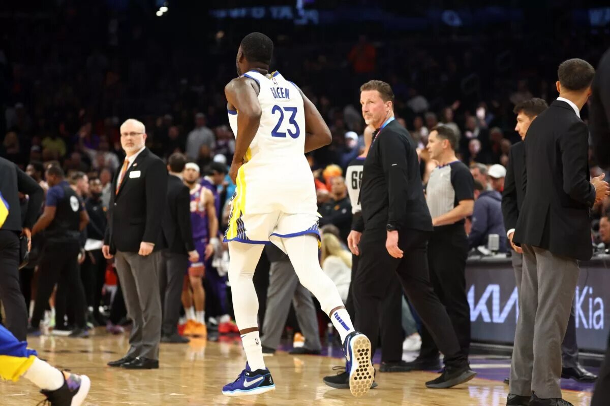 Draymond Green ejected after punching Jusuf Nurkic,