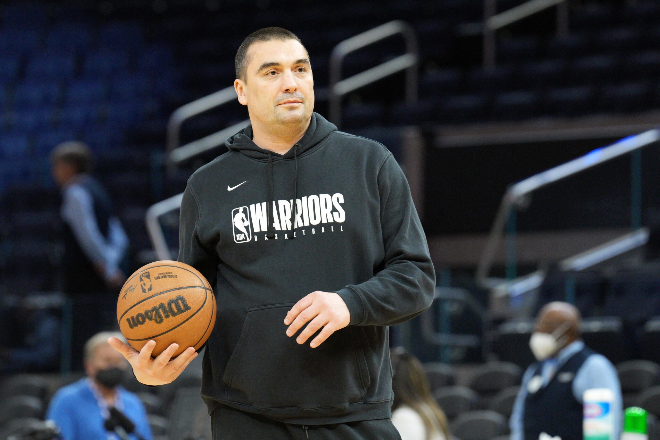 Warriors assistant coach Dejan Milojević before the game against the LA Clippers at Chase Center.