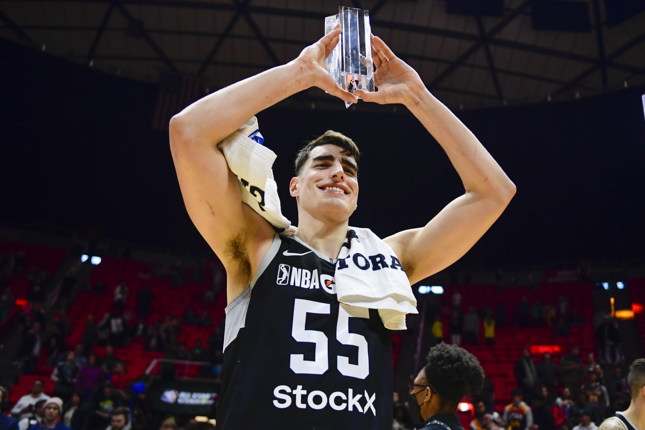 NBA G-League Up Next game appears to be another big showcase especially for Luka Garza.