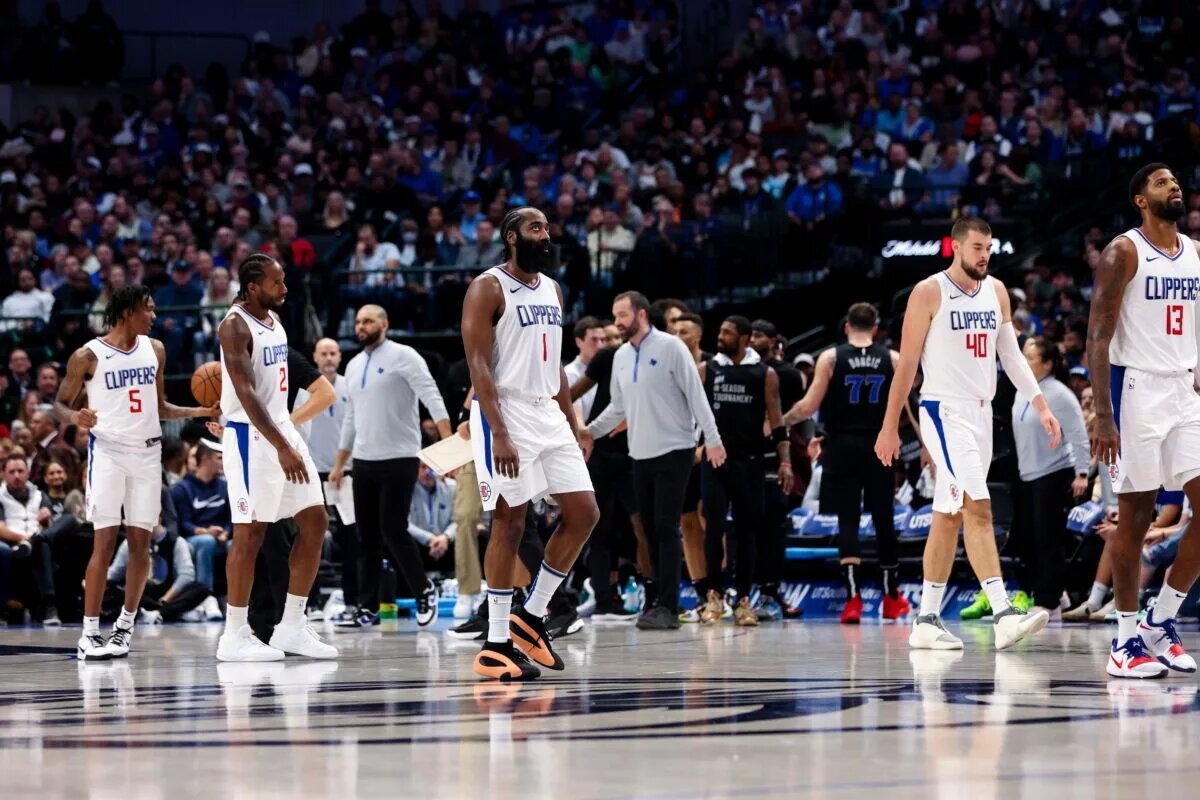 LA Clippers guard Bones Hyland (5) and LA Clippers forward Kawhi Leonard (2) and LA Clippers guard James Harden (1) and LA Clippers center Ivica Zubac (40) and LA Clippers forward Paul George (13) react during the second half against the Dallas Mavericks at American Airlines Center.