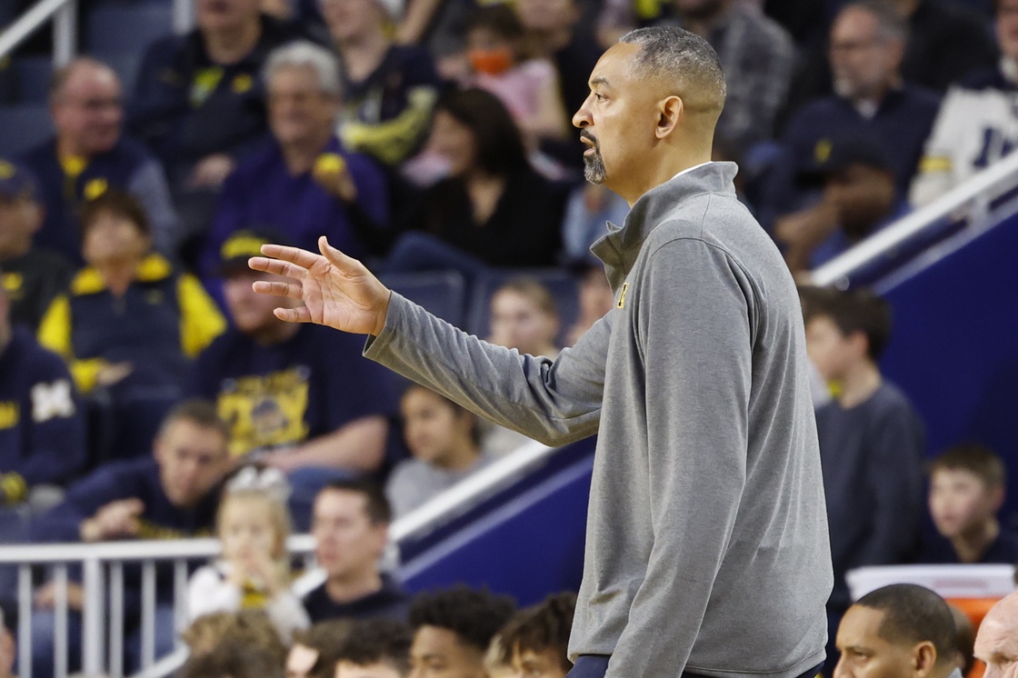 Michigan Wolverines head coach Juwan Howard on the sideline in the first half against the Eastern Michigan Eagles at Crisler Center.