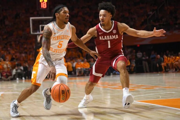 Zakai Zeigler leads a vaunted Tennessee defense.