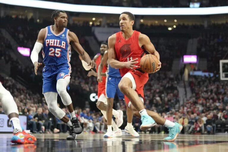 Malcolm Brogdon could be a target for the Knicks trade deadline.