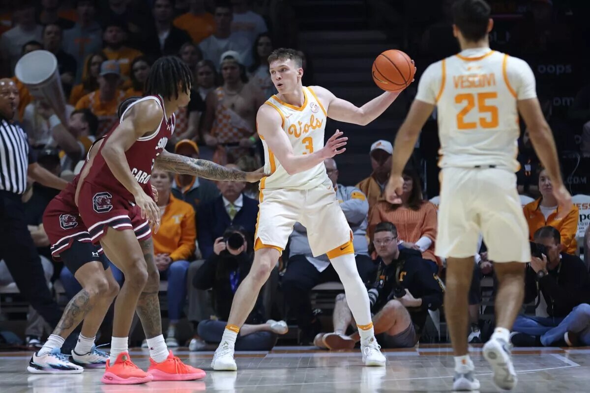 Dalton Knecht highlights the 2024 NBA Mock Draft biggest risers.
