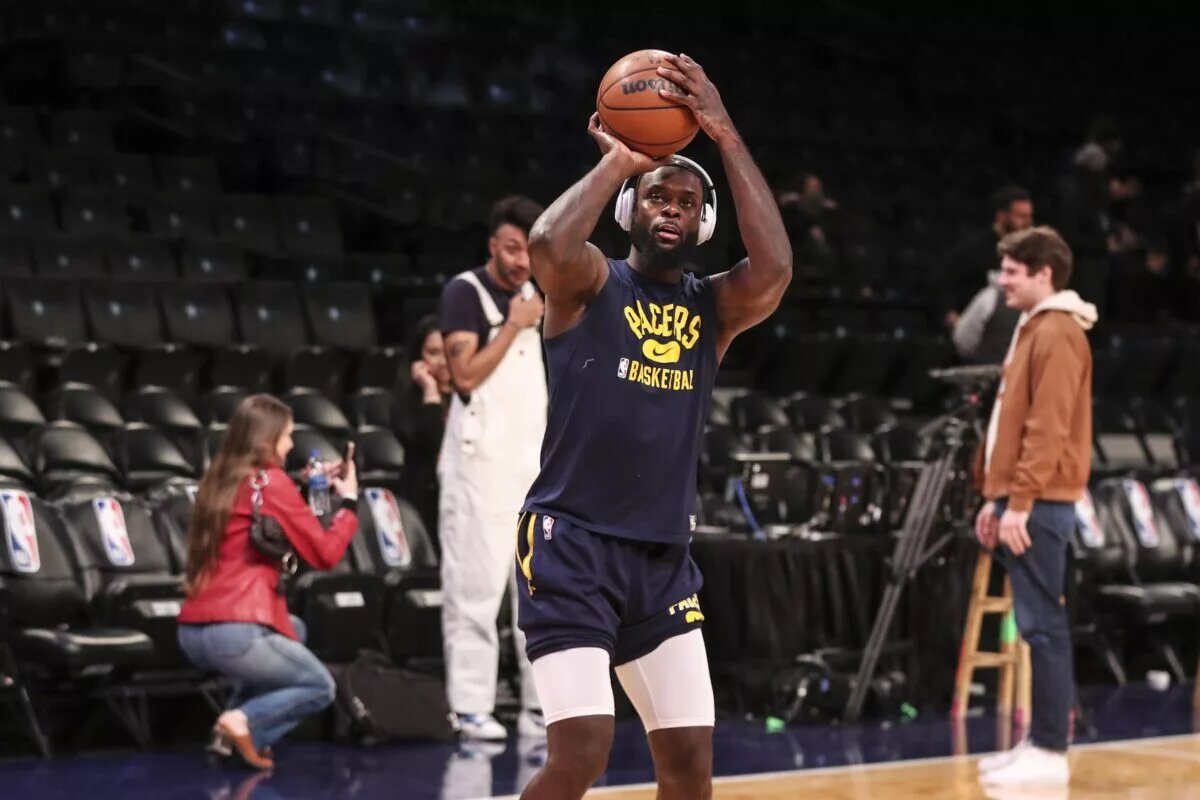 Apr 10, 2022; Brooklyn, New York, USA; Indiana Pacers guard Lance Stephenson (6) takes warmups prior to the game against the Brooklyn Nets at Barclays Center. Mandatory Credit: Wendell Cruz-USA TODAY Sports