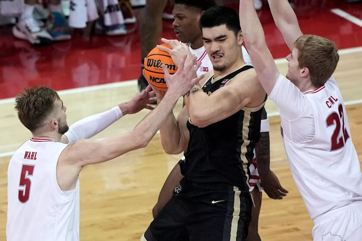 Zach Edey leads the charge of All-Big Ten players.
