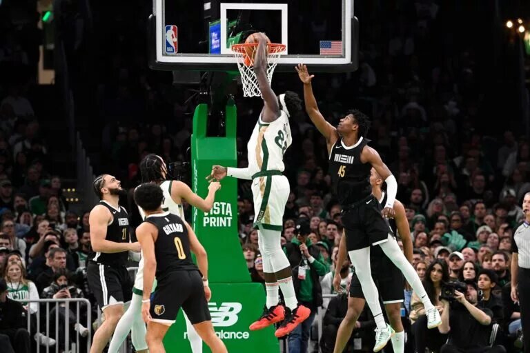 Neemias Queta seems like the most likely option for the Celtics open roster spot.