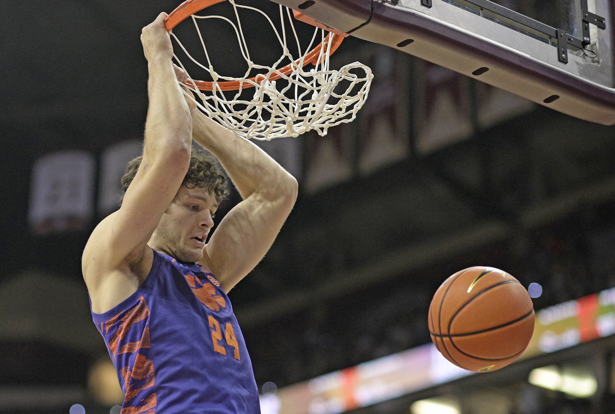 Clemson Tigers center PJ Hall (24) dunks the ball against the Florida State Seminoles during the first half at Donald L. Tucker Center. Mandatory Credit: Melina Myers-USA TODAY Sports