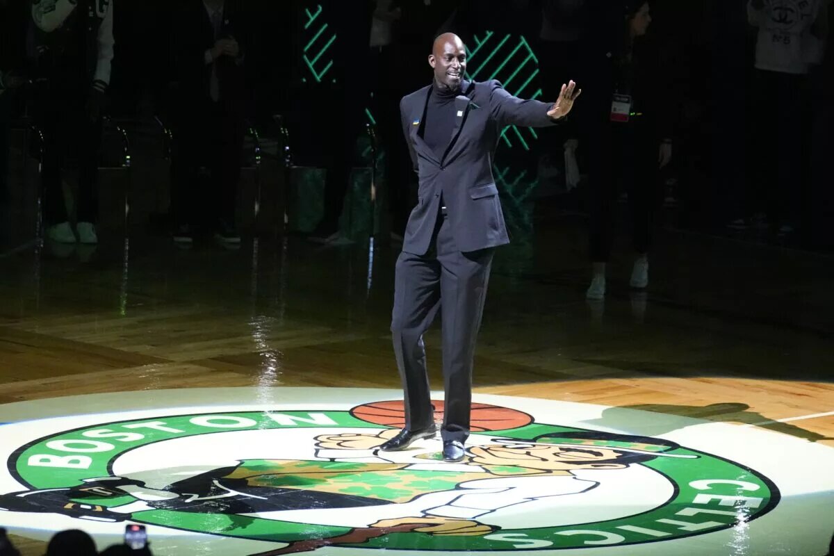 Kevin Garnett calls out LeBron James