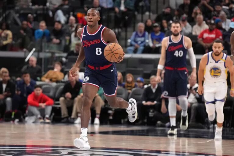 Kris Dunn is having a stellar season for the Clippers.