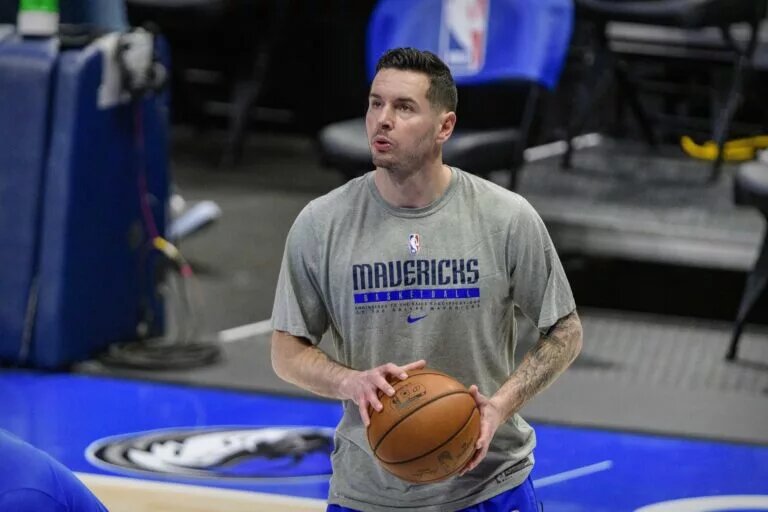 ESPN analyst JJ Redick, Charlotte Hornets head coach candidate