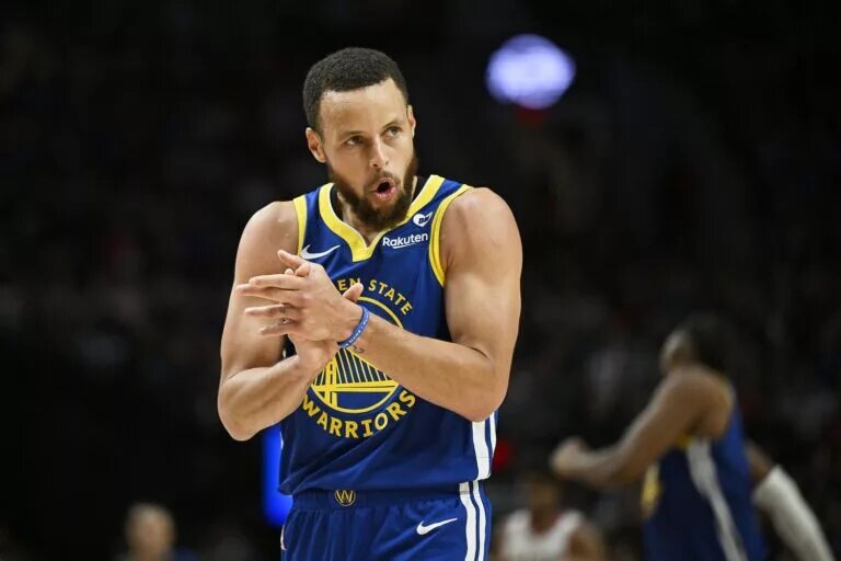 Golden State Warriors guard Stephen Curry, the 2024 Clutch Player of the Year (NBA Award)