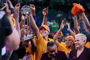 WNBA legend Candace Parker retires