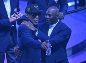Dennis Rodman details history with Scottie Pippen including an important apology.