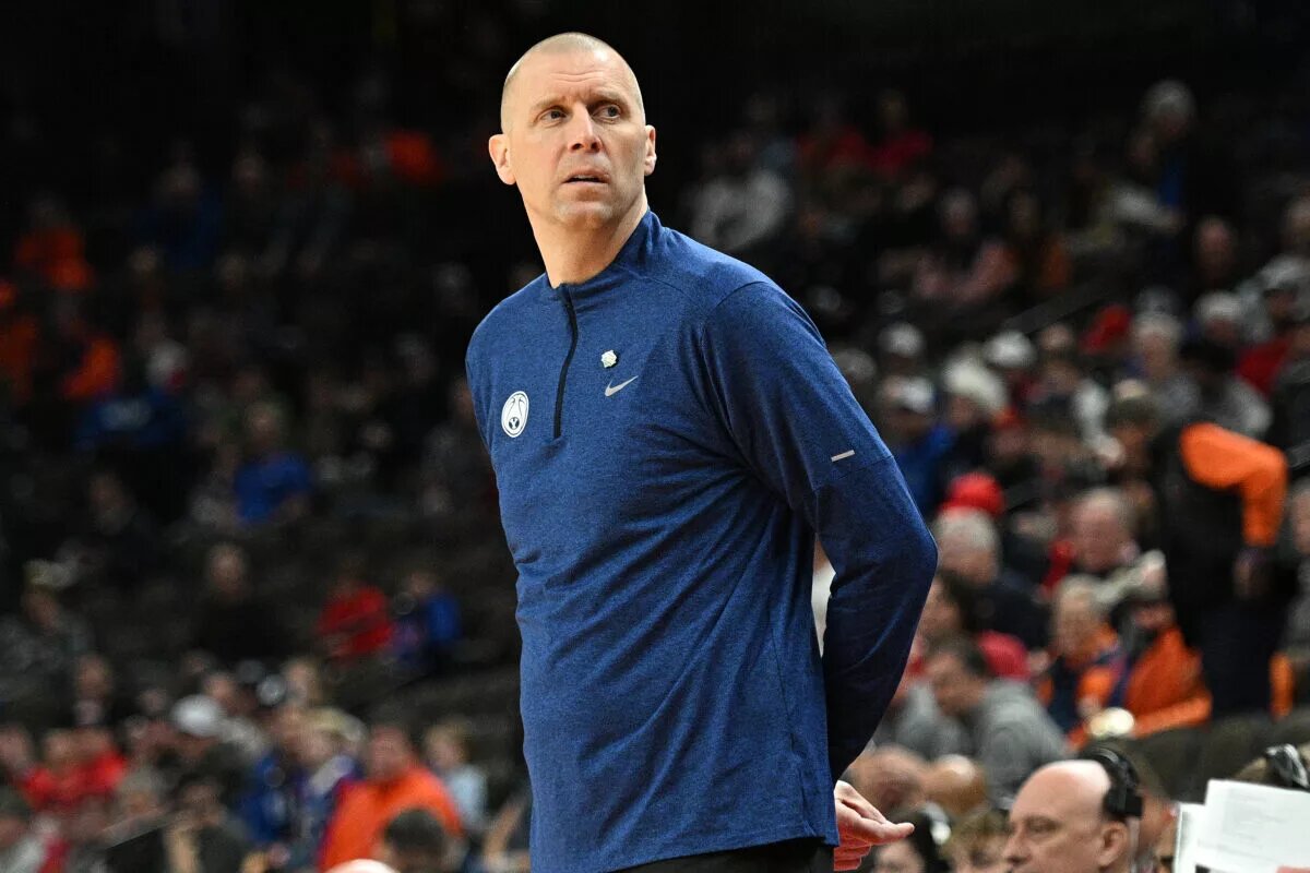 Mark Pope hired as the next Kentucky basketball coach.