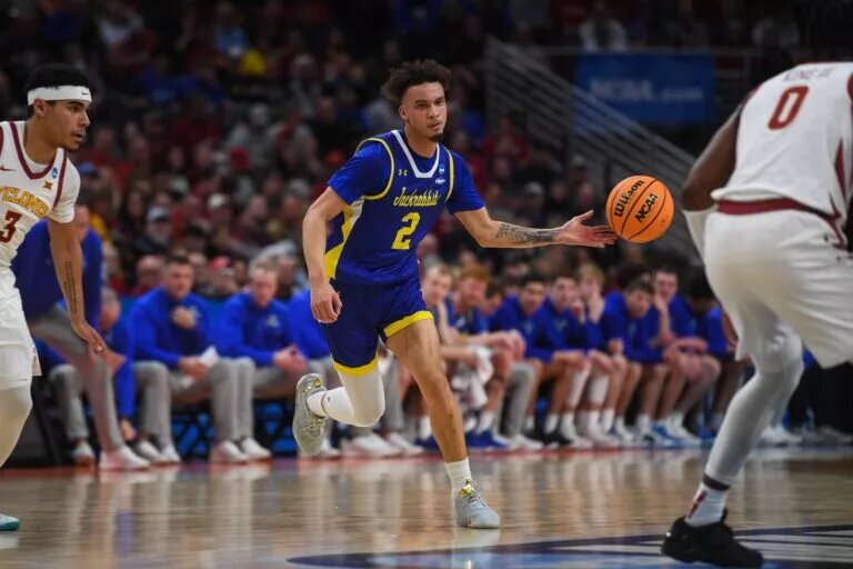 Zeke Mayo heads to Kansas