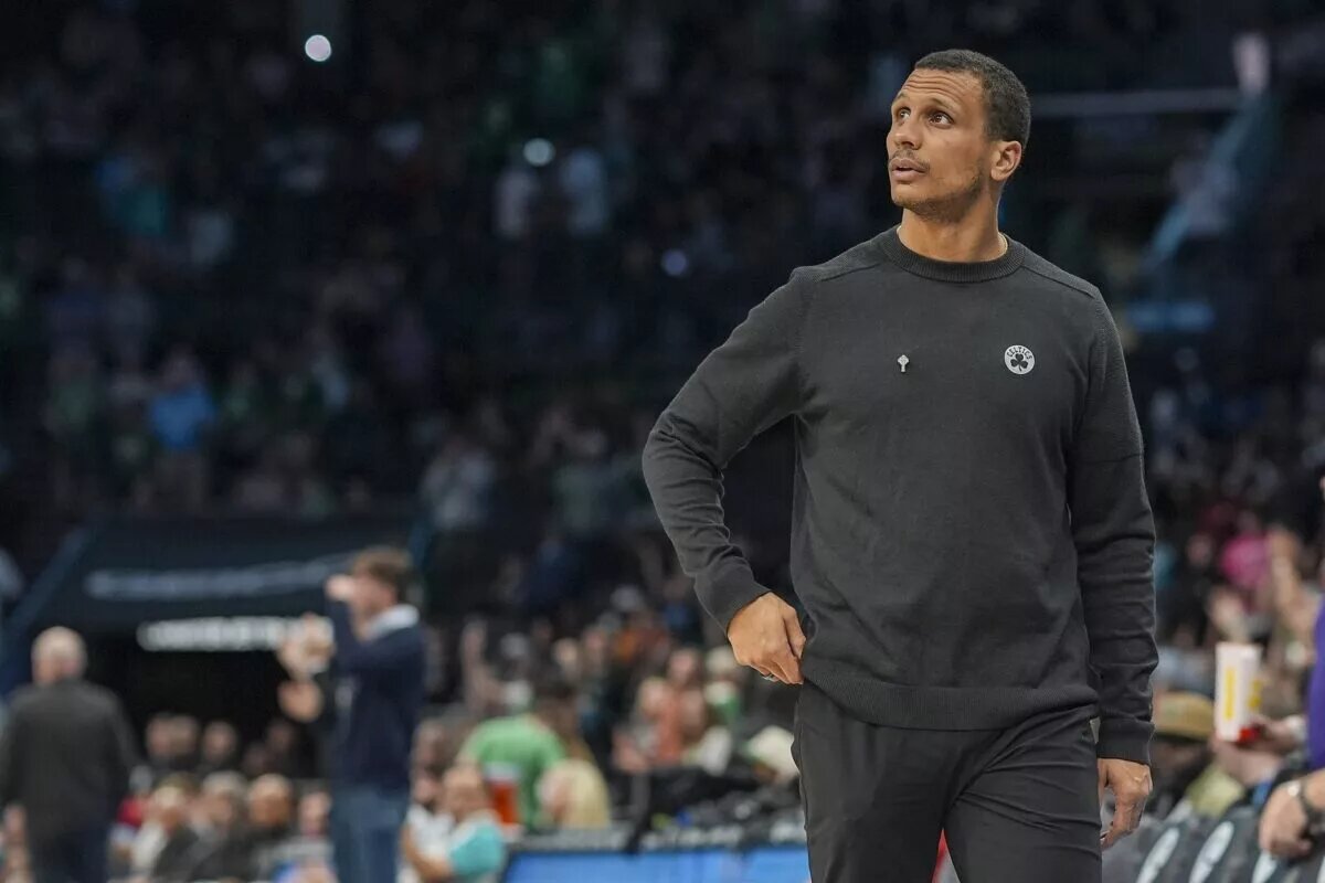 Apr 1, 2024; Charlotte, North Carolina, USA; Boston Celtics head coach Joe Mazzulla during the second half against the Charlotte Hornets at Spectrum Center. Mandatory Credit: Jim Dedmon-USA TODAY Sports