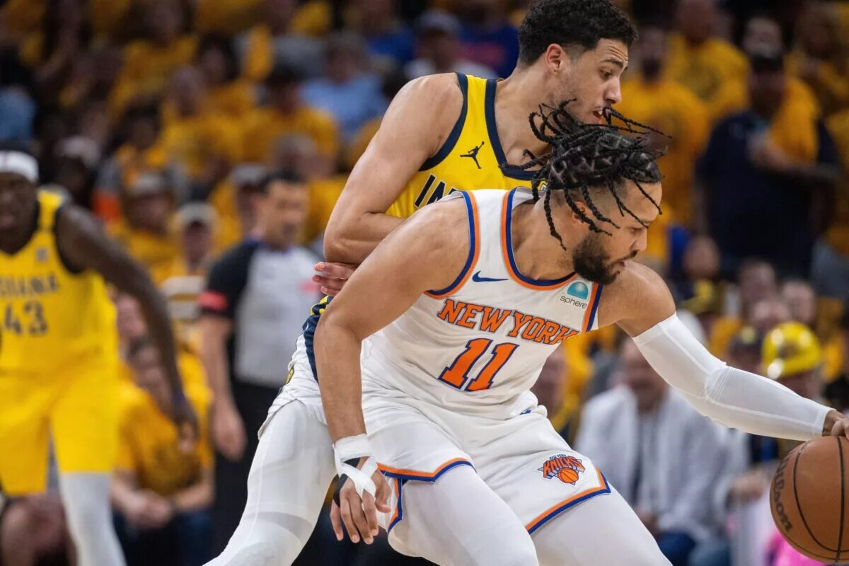 Indiana Pacers guard Tyrese Haliburton defends New York Knicks guard Jalen Brunson in 2024 NBA Playoffs