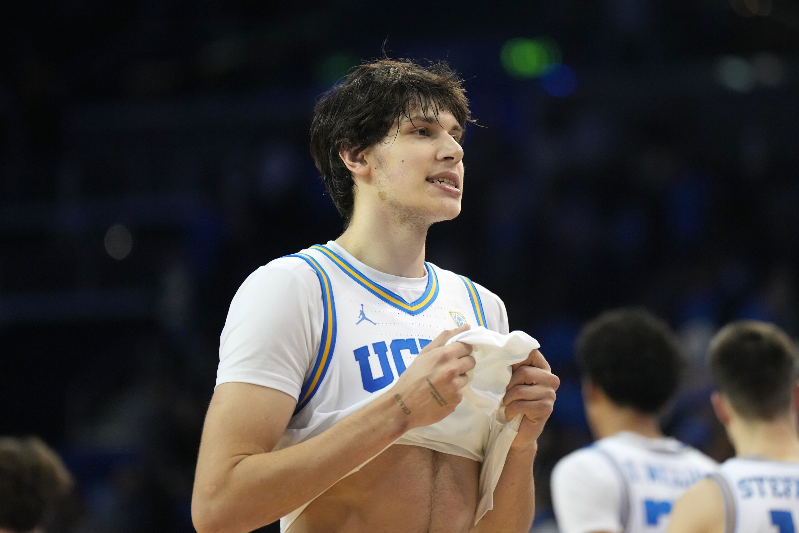 Two Programs Reportedly Emerge As Favorites To Land Highly Touted UCLA Transfer