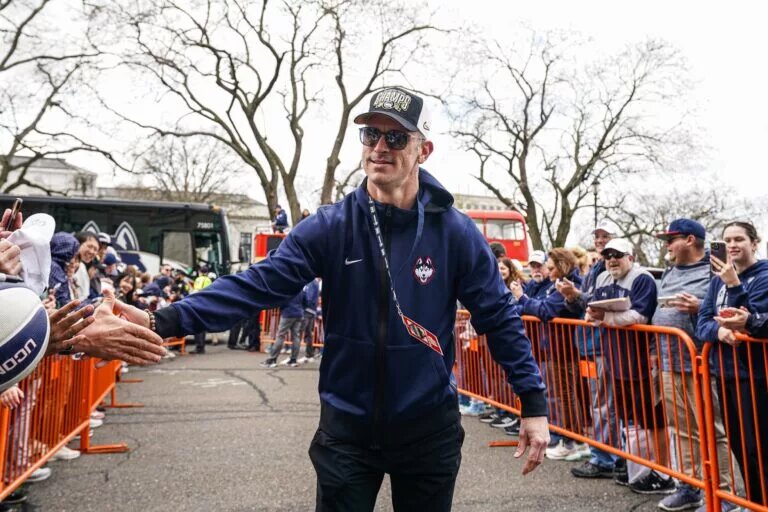 UConn head coach, Los Angeles Lakers candidate Dan Hurley