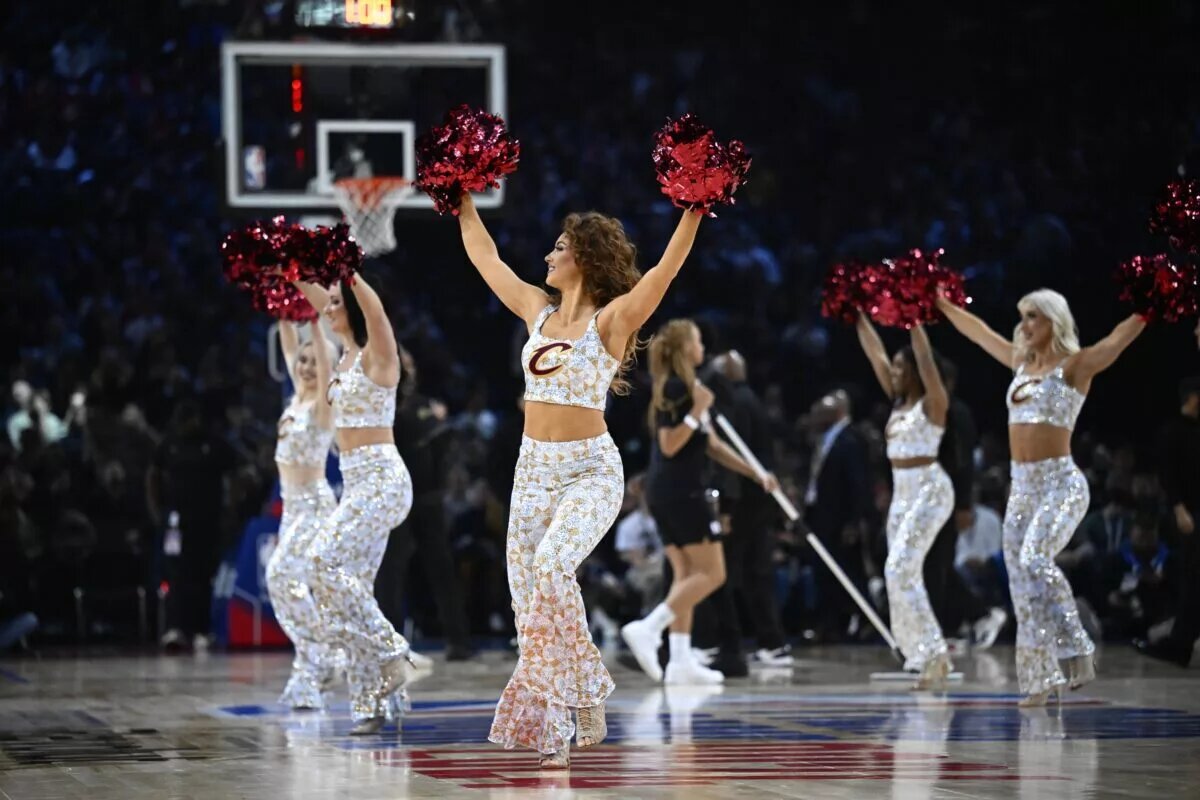 Cleveland Cavaliers cheerleaders