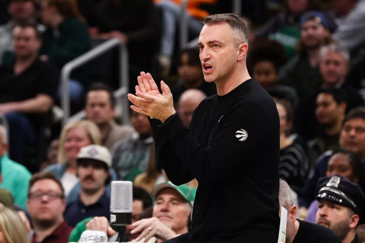 The Raptors have re-signed an important free agent.