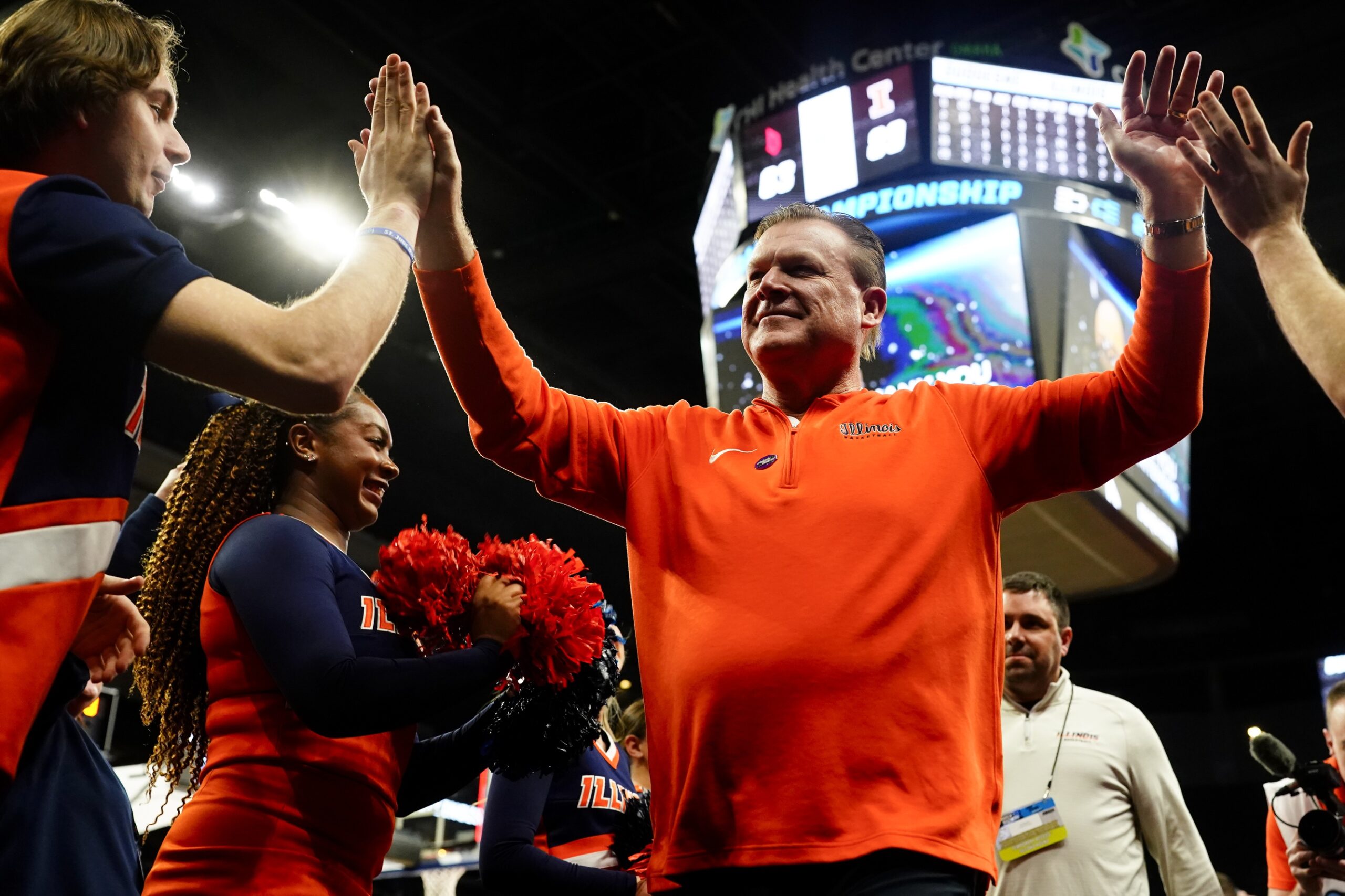 Brad Underwood and Illinois basketball are poised to have a strong season.