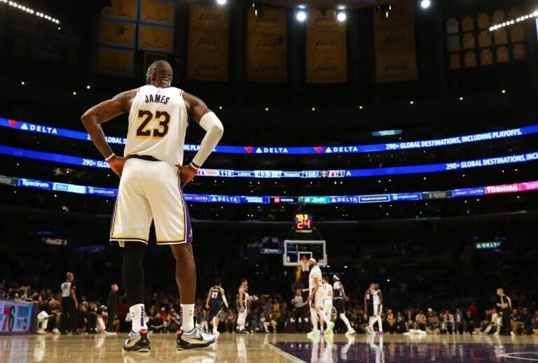 LeBron James recently praised Kyrie Irving.