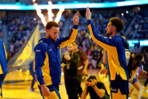 Golden State Warriors stars Stephen Curry and Klay Thompson