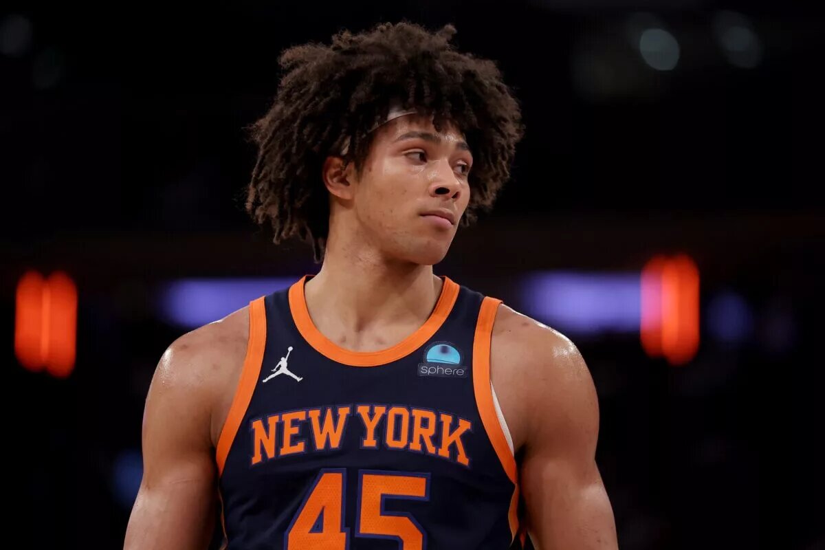 Jericho Sims is one of the Knicks back up centers.