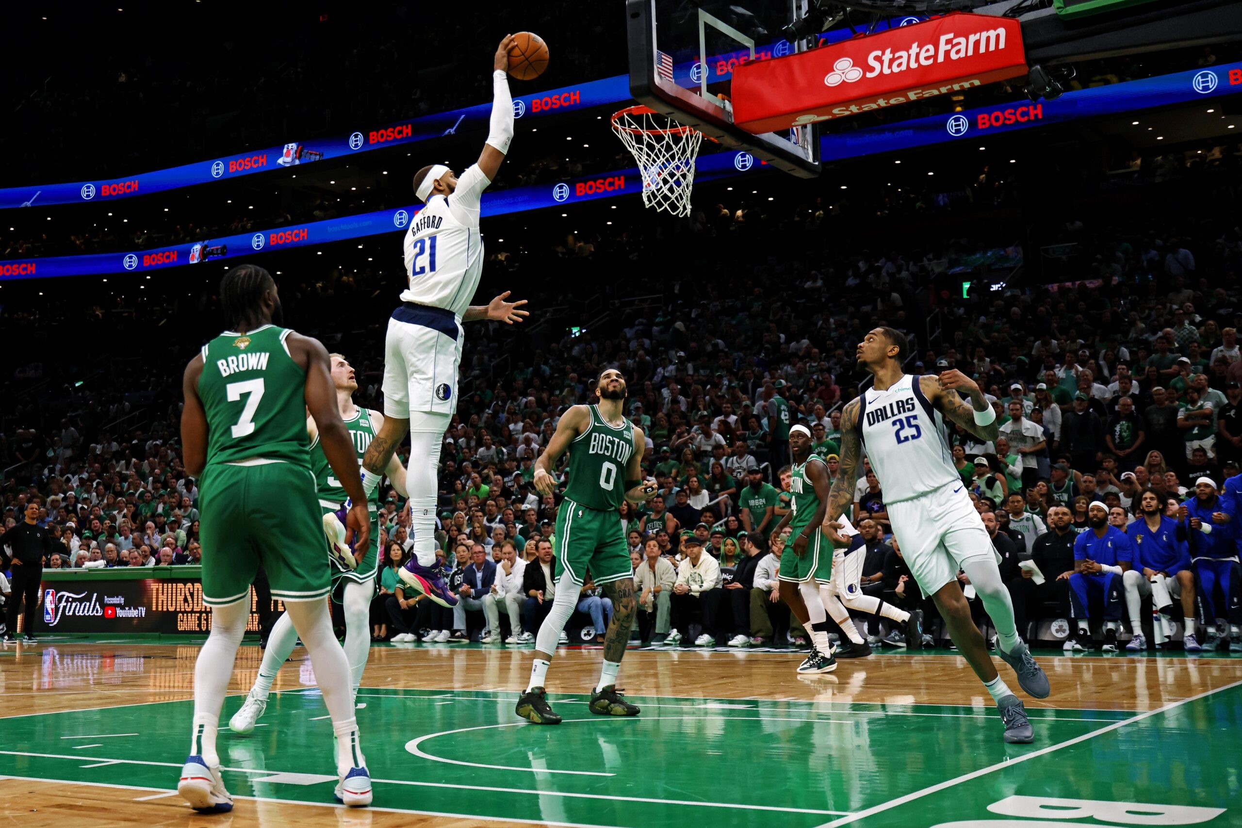 Dallas Mavericks center Daniel Gafford