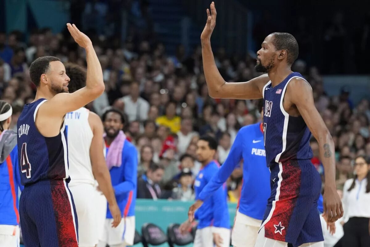 Steph Curry and Kevin Durant Olympic gold