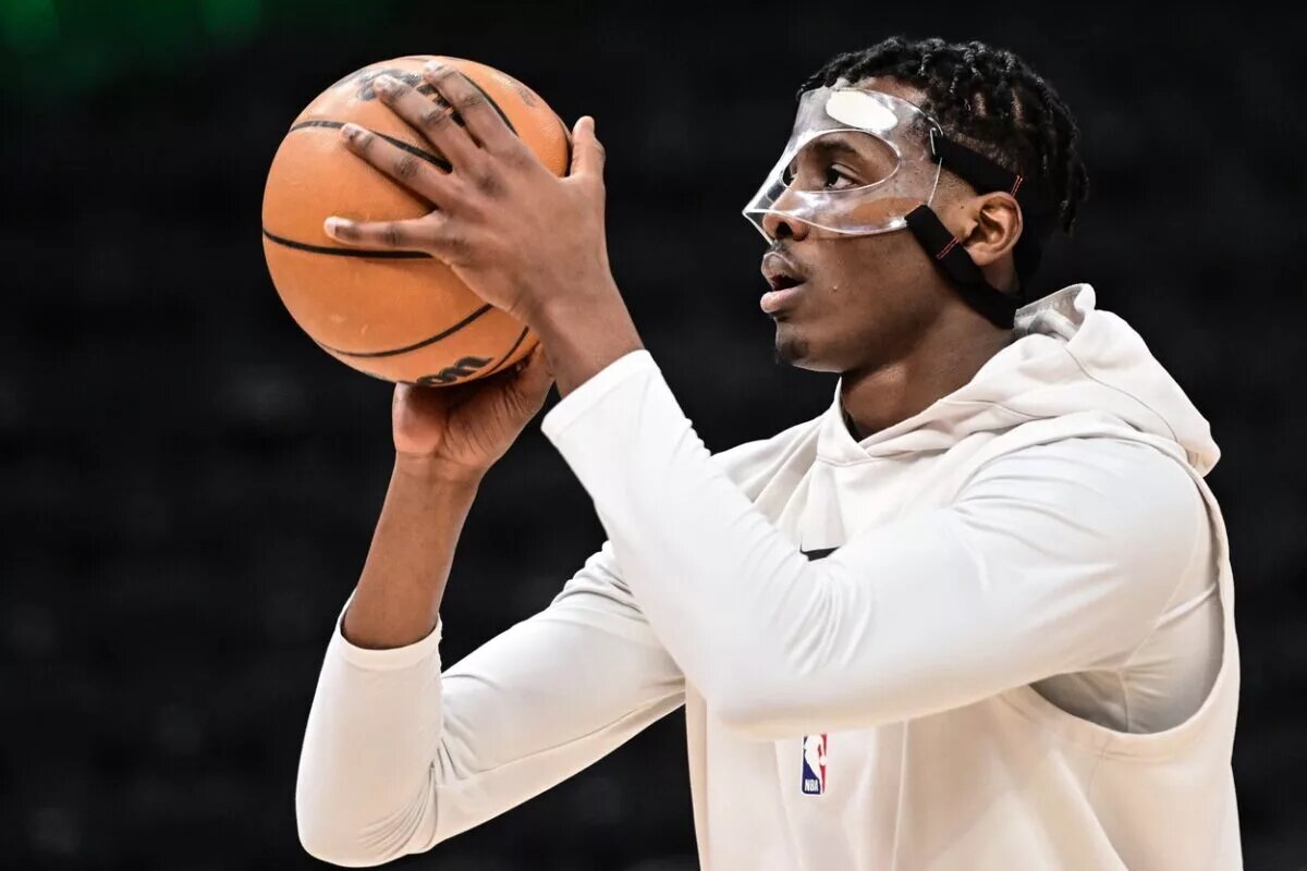 Los Angeles Lakers center Christian Koloko