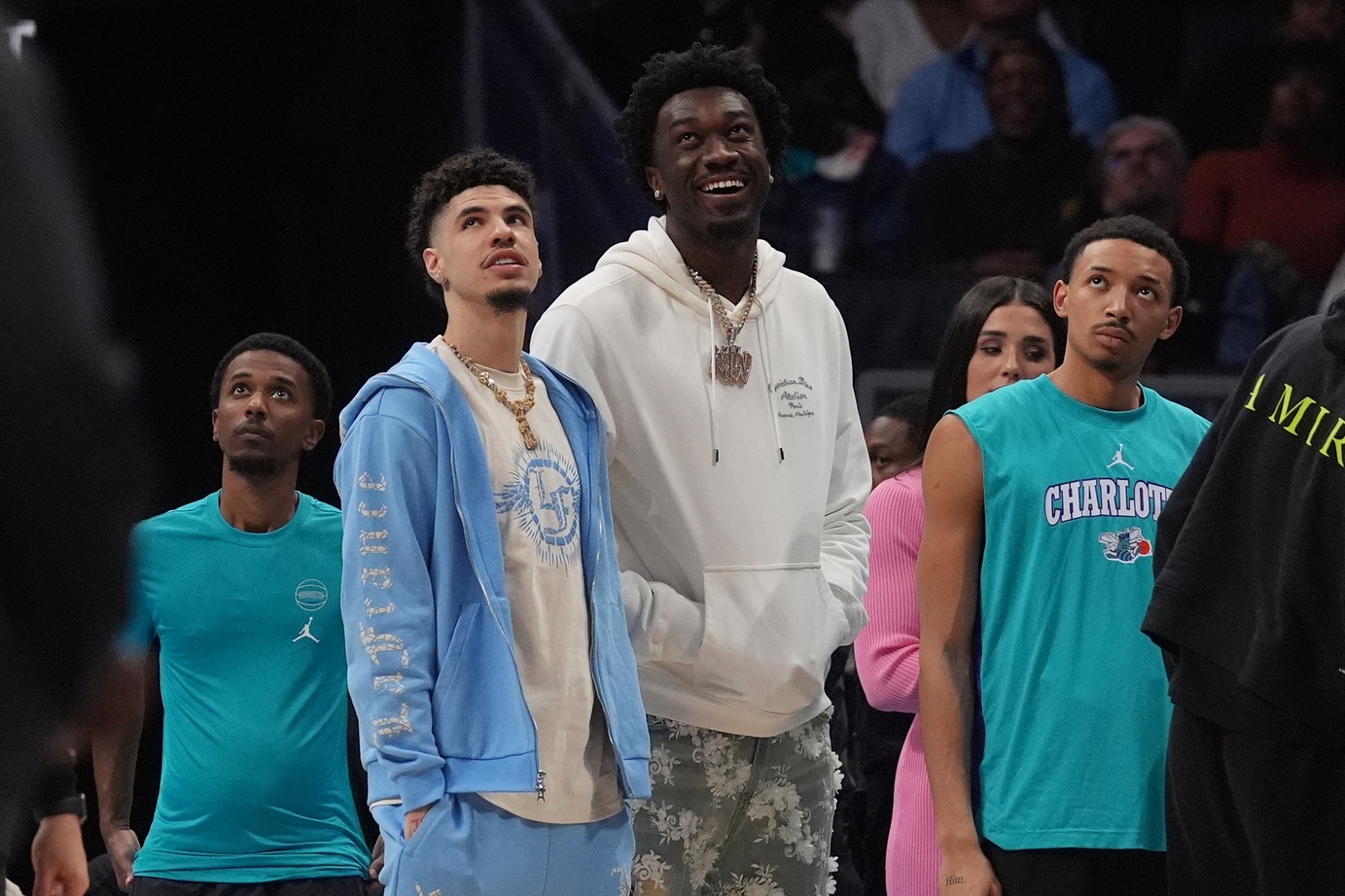 Charlotte Hornets guard LaMelo Ball (1) and center Mark Williams (5) in street clothes