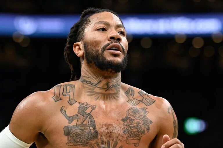 Derrick Rose getting jersey retired