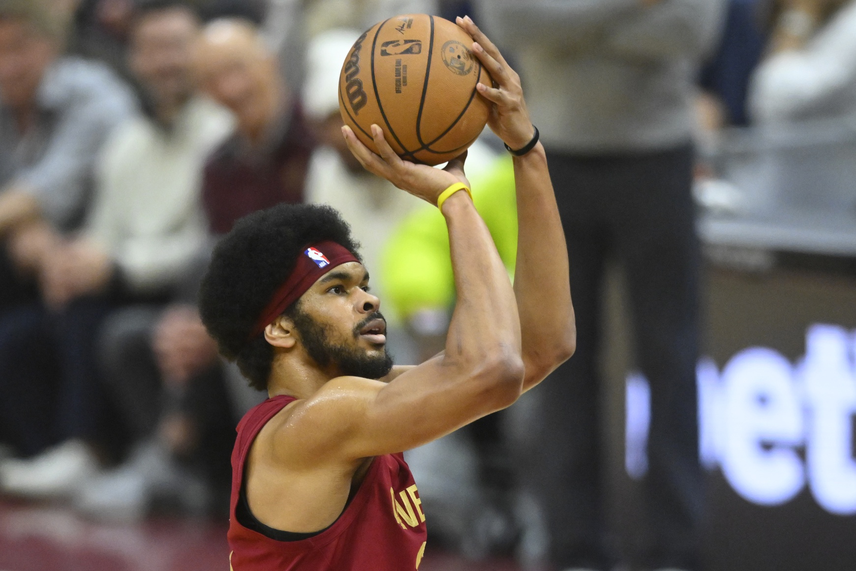 Jarrett Allen is looking to shoot more threes this season.