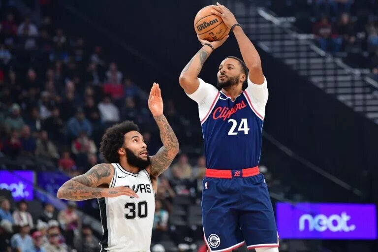 Los Angeles Clippers guard Norman Powell (24) shoots