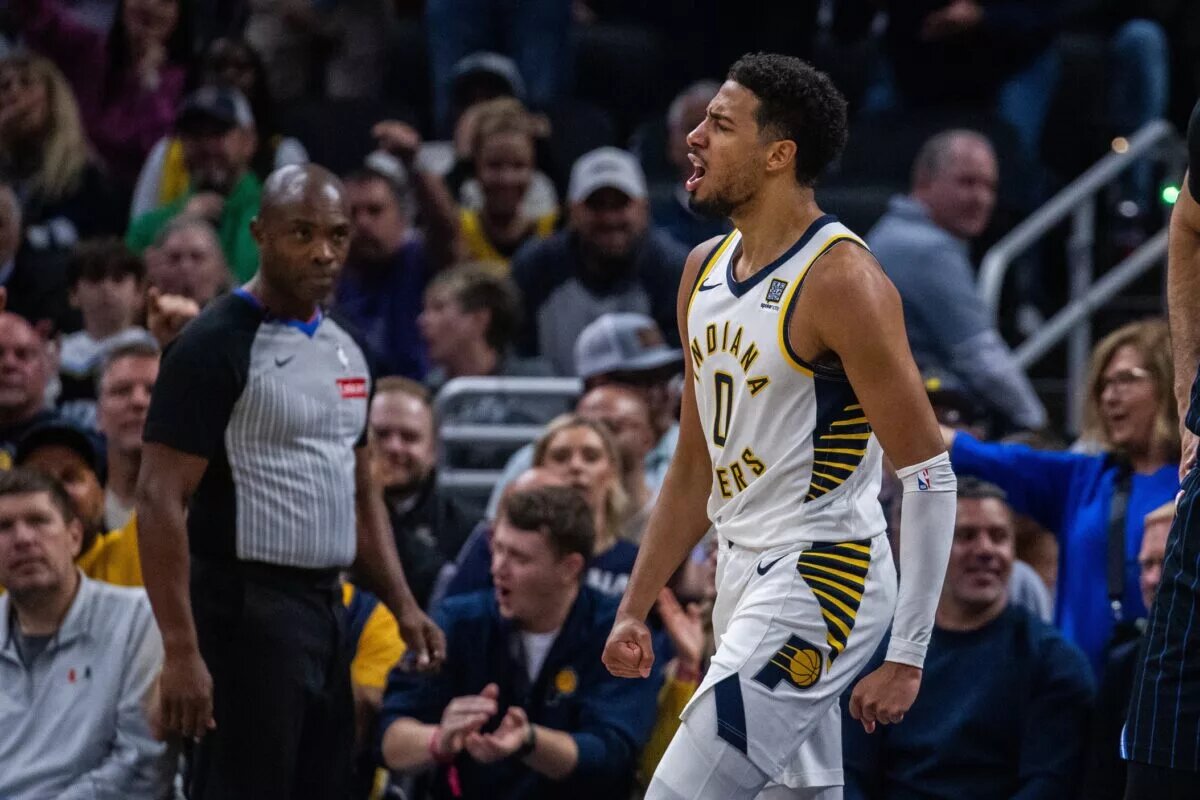 Indiana Pacers guard Tyrese Haliburton (0) celebrates a made basket