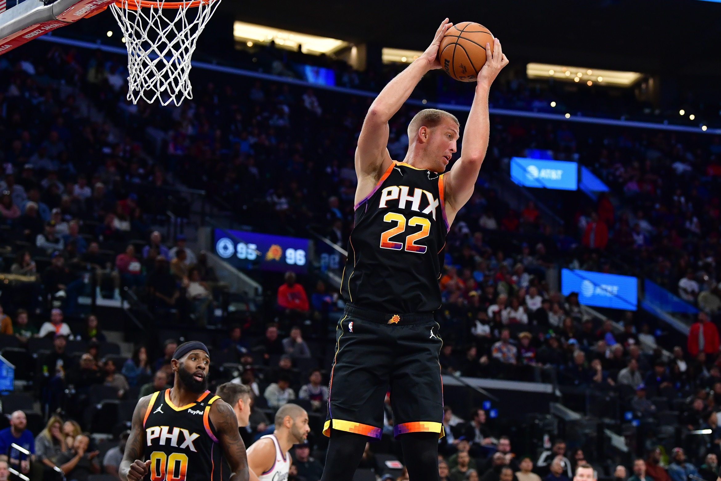 Mason Plumlee could become a vital part of the Suns rotation.