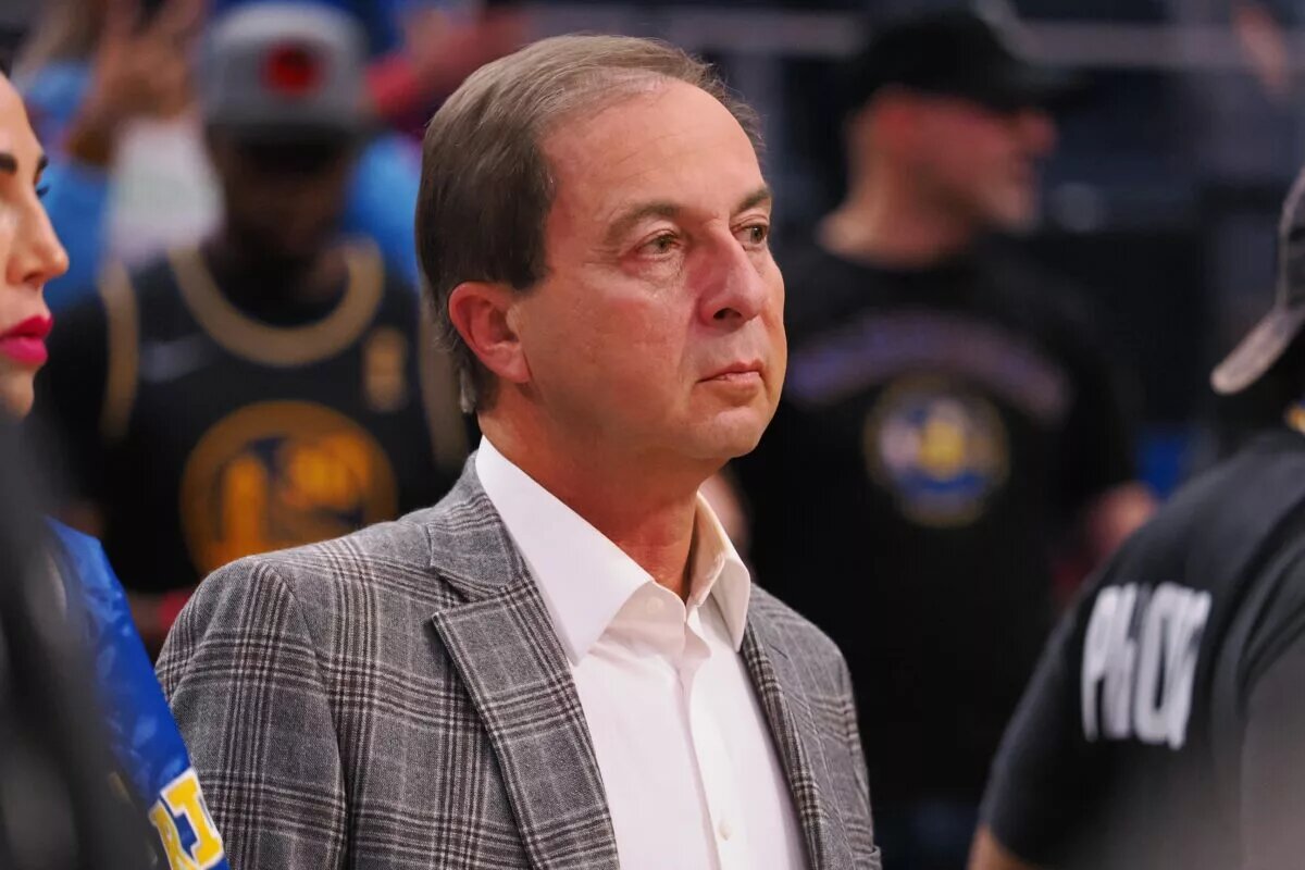 Golden State Warriors majority owner Joe Lacob on the sideline