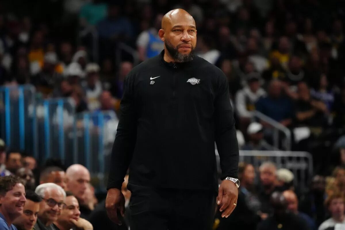 Los Angeles Lakers head coach Darvin Ham