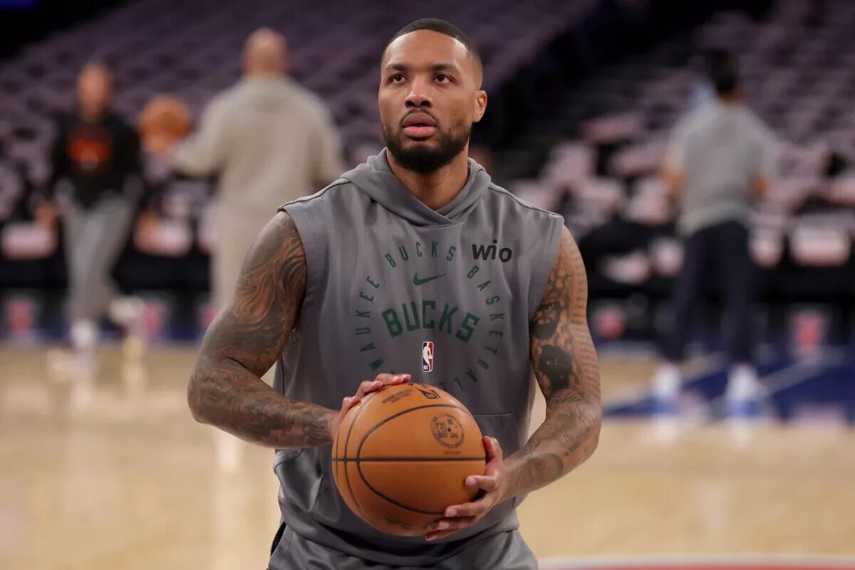 Milwaukee Bucks guard Damian Lillard