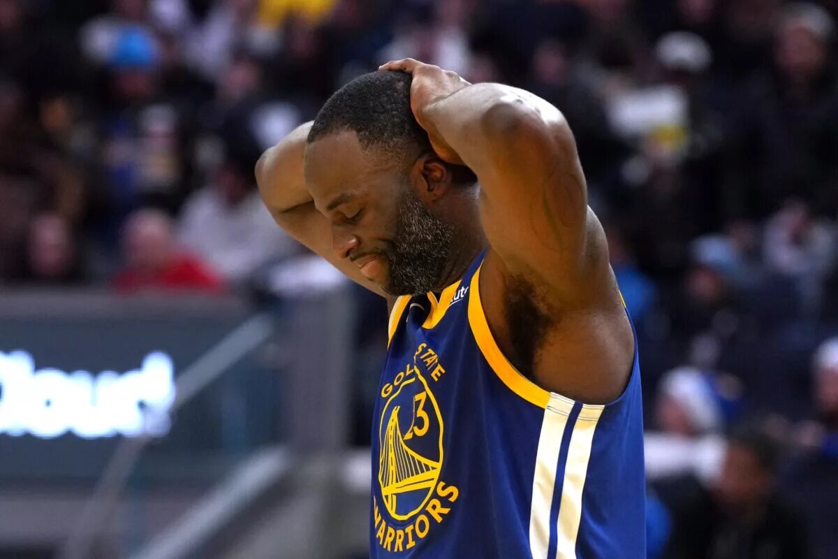 Dec 25, 2024; San Francisco, California, USA; Golden State Warriors forward Draymond Green (23) reacts after a turnover against the Los Angeles Lakers during the fourth quarter at Chase Center. Mandatory Credit: Darren Yamashita-Imagn Images